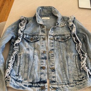Elan denim jacket with ruffle